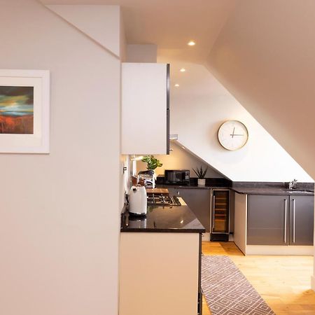شقة Joivy Luxury Flat Near Edinburgh Castle المظهر الخارجي الصورة