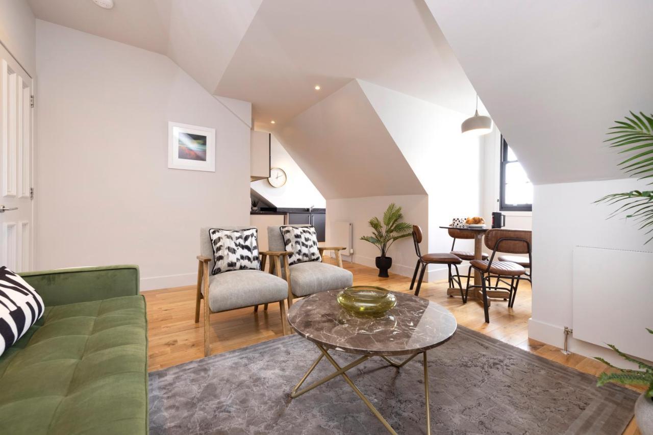 شقة Joivy Luxury Flat Near Edinburgh Castle المظهر الخارجي الصورة