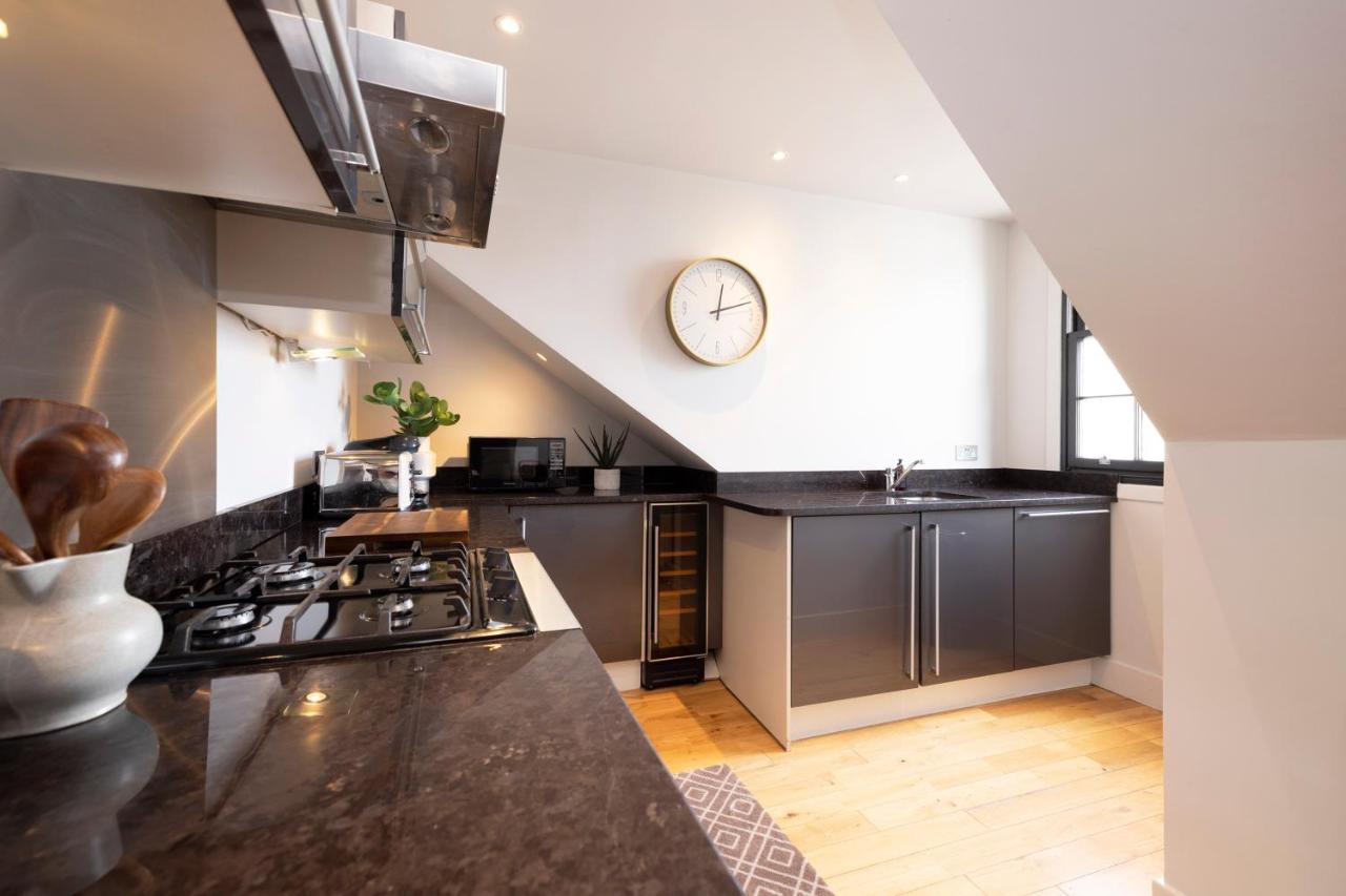 شقة Joivy Luxury Flat Near Edinburgh Castle المظهر الخارجي الصورة
